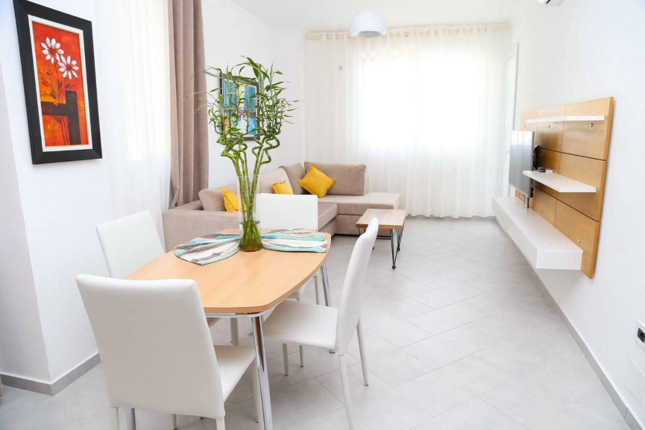 Carpe Diem Apartments-Hotel Shëngjin Eksteriør billede